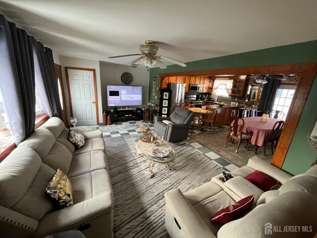 $3,800 | 7 Sparta Court, Old Bridge, NJ 08879