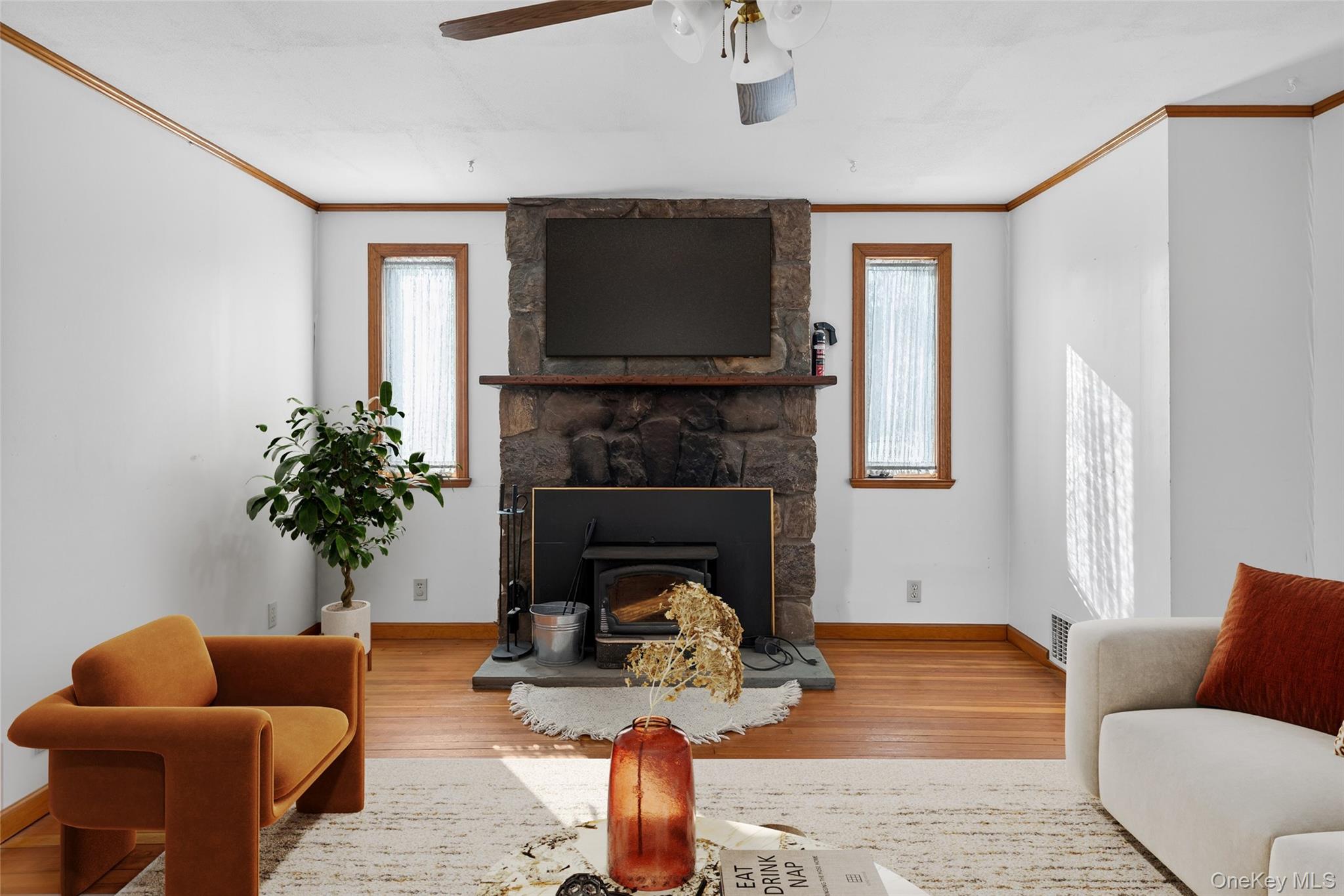 101 Highland Road Monroe, NY 10950 - Photo 9 of 50 Virtually staged living room