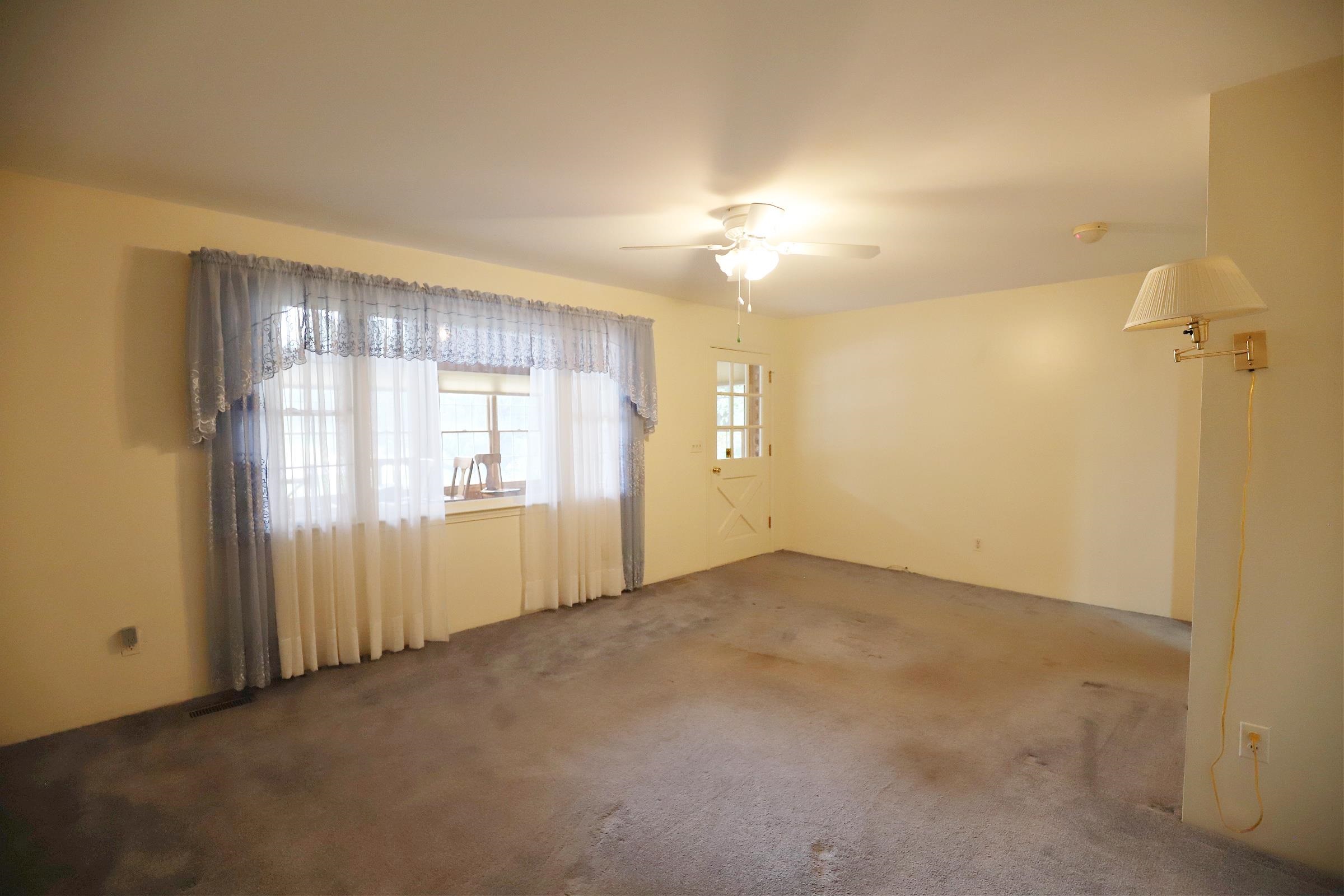 4042 West Farrand Road Clio, MI 48420 - Photo 8 of 33