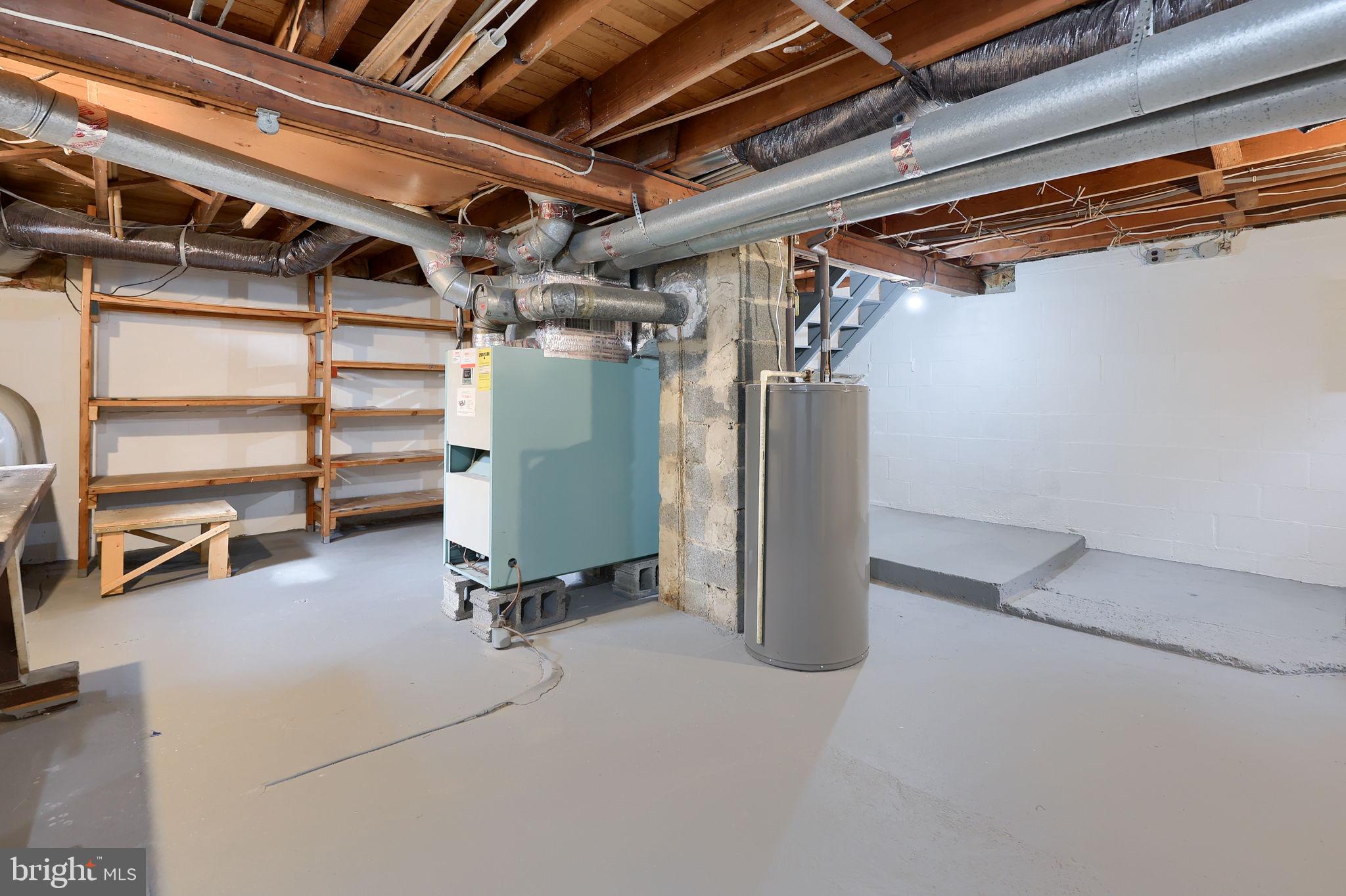 1297 Graystone Road Manheim, PA 17545 - Photo 20 of 29 a view of a room with gym equipment