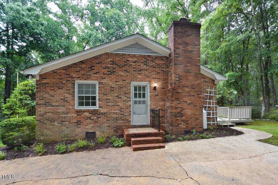 5825 Scalybark Road Durham, NC 27712 - Photo 33 of 44 DSC_2695