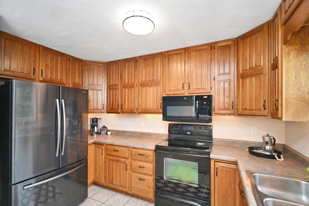 501 Carriage Hills Road Normal, IL 61761 - Photo 11 of 77