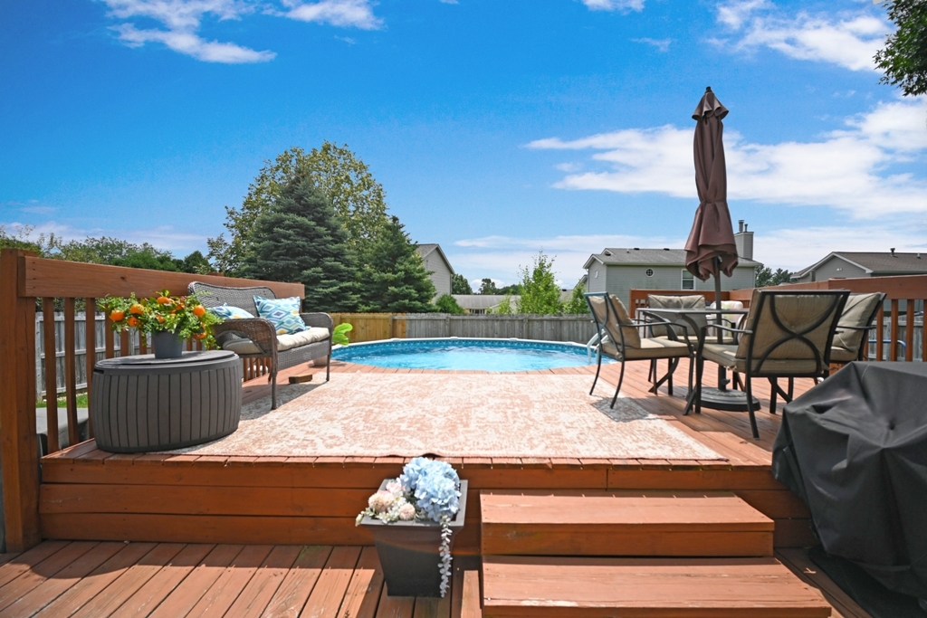 501 Carriage Hills Road Normal, IL 61761 - Photo 61 of 77 a view of a terrace with sitting area