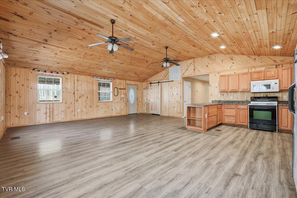 313 Rogers Road Rogersville, TN 37857 - Photo 11 of 37 16-313 Rogers Rd-3