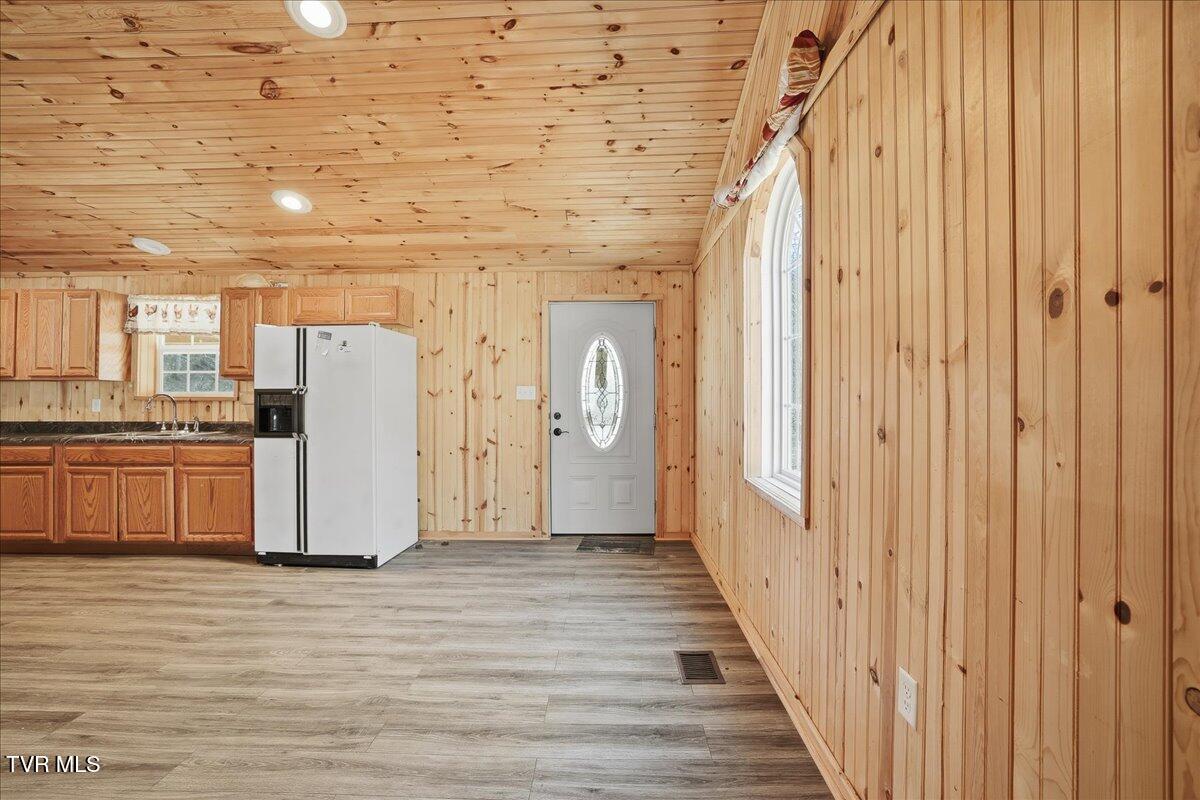 313 Rogers Road Rogersville, TN 37857 - Photo 17 of 37 22-313 Rogers Rd-9