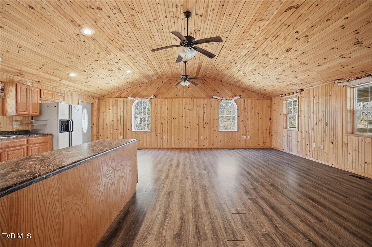 313 Rogers Road Rogersville, TN 37857 - Photo 18 of 36 24-313 Rogers Rd-11