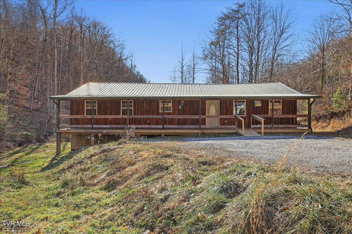 313 Rogers Road Rogersville, TN 37857 - Photo 33 of 37 03-313 Rogers Rd-23