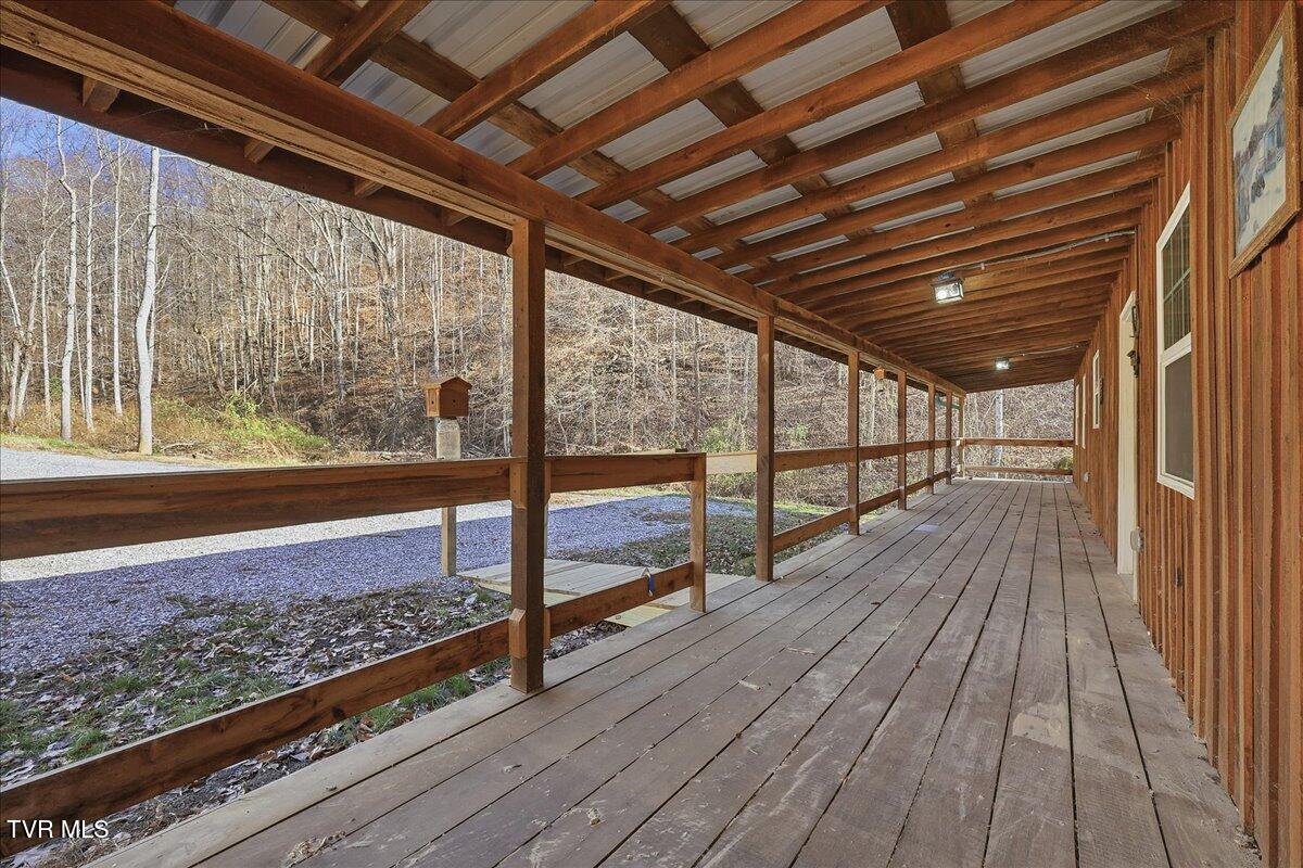 313 Rogers Road Rogersville, TN 37857 - Photo 5 of 36 11-313 Rogers Rd-21