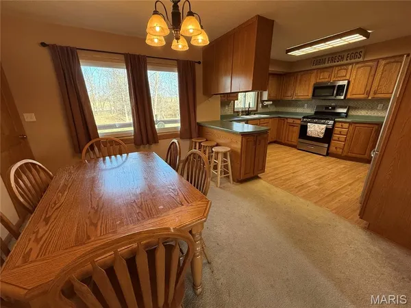 $240,000 | 8162 Hwy Mm, Hannibal, MO 63401