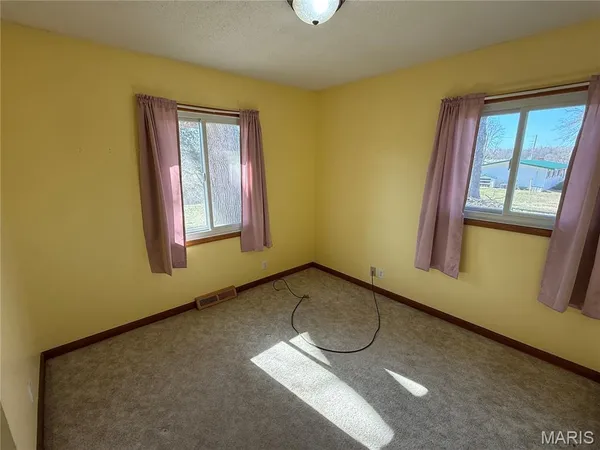 $240,000 | 8162 Hwy Mm, Hannibal, MO 63401