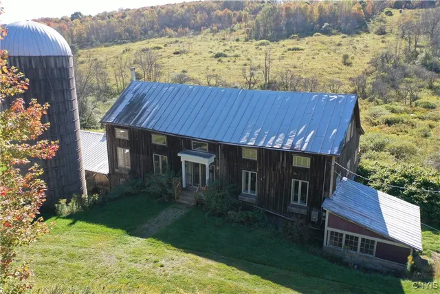 $459,900 | 4555 Elwood Road, Taylor, NY 13040