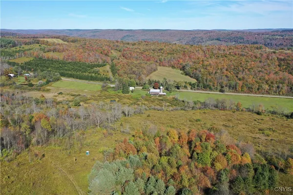 $459,900 | 4555 Elwood Road, Taylor, NY 13040