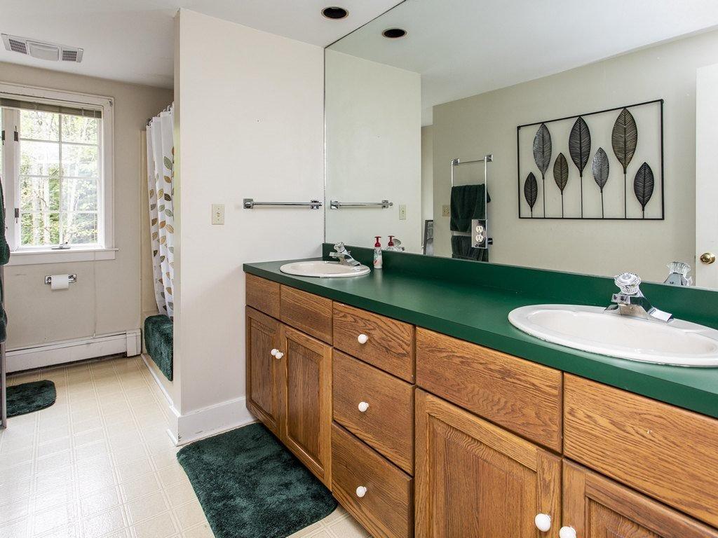 35 Crystal Lane Cumberland, ME 04021 - Photo 31 of 47 C 27