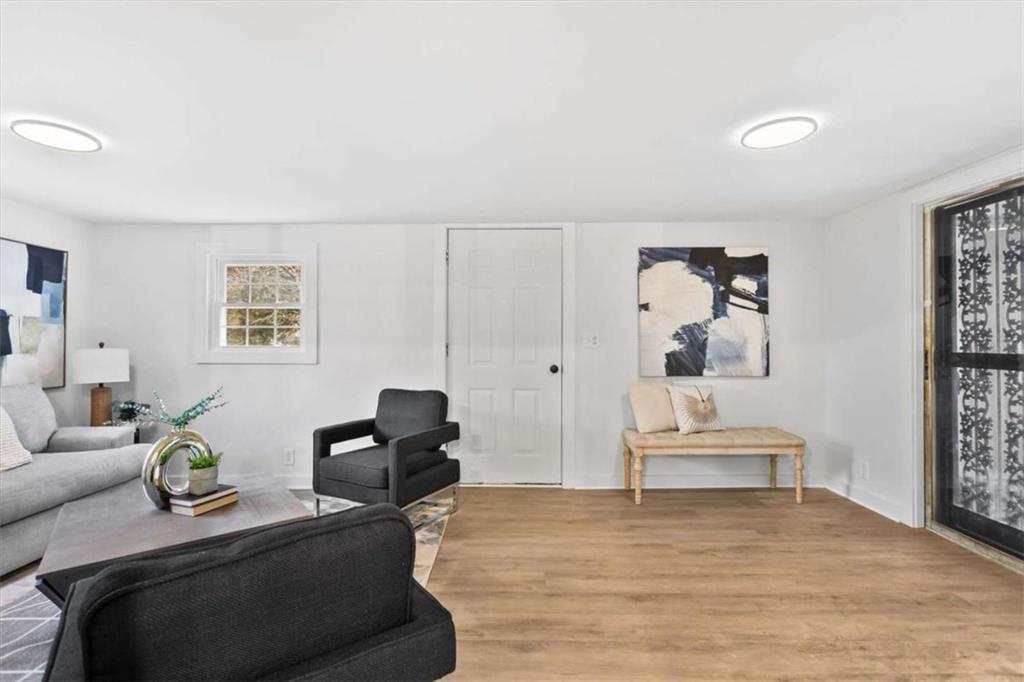 1891 Valley Ridge Drive Southwest Atlanta, GA 30331 - Photo 19 of 45