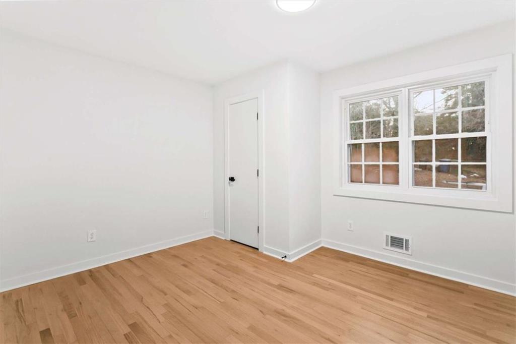 1891 Valley Ridge Drive Southwest Atlanta, GA 30331 - Photo 26 of 45