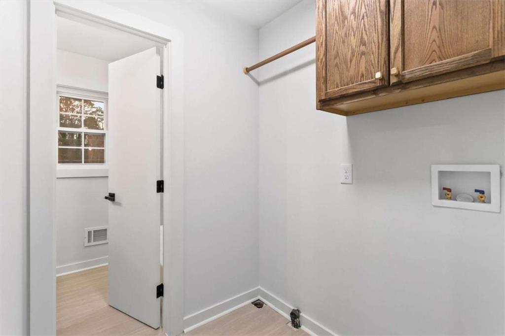 1891 Valley Ridge Drive Southwest Atlanta, GA 30331 - Photo 29 of 45