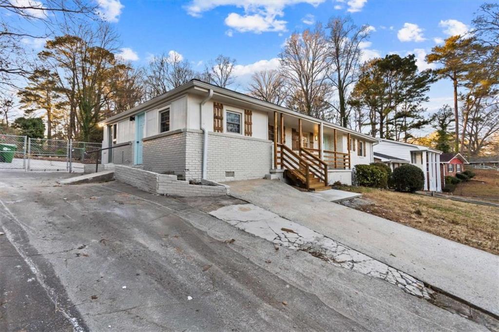 1891 Valley Ridge Drive Southwest Atlanta, GA 30331 - Photo 41 of 45