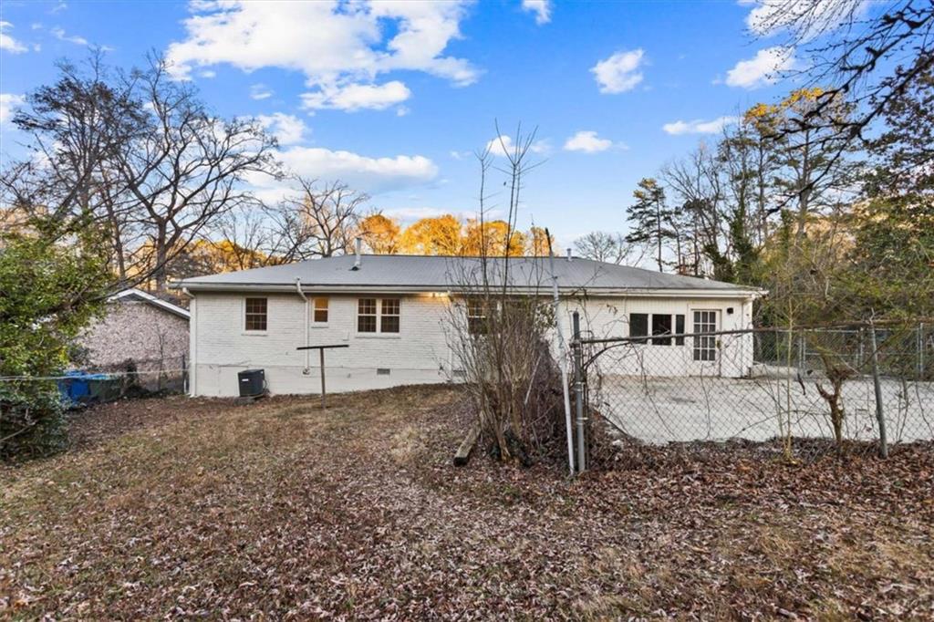 1891 Valley Ridge Drive Southwest Atlanta, GA 30331 - Photo 43 of 45