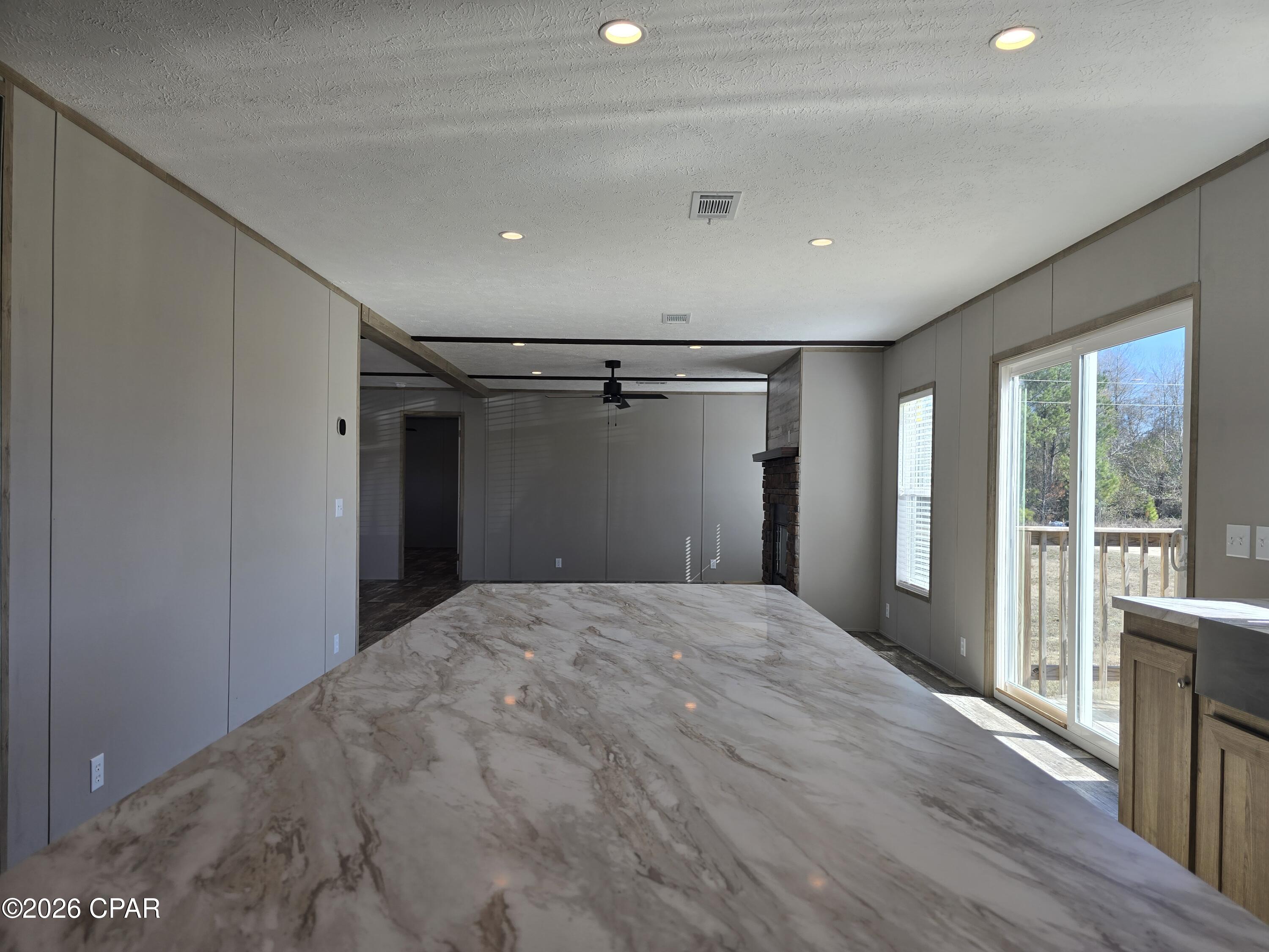 4419 Russ Road Cottondale, FL 32431 - Photo 13 of 32