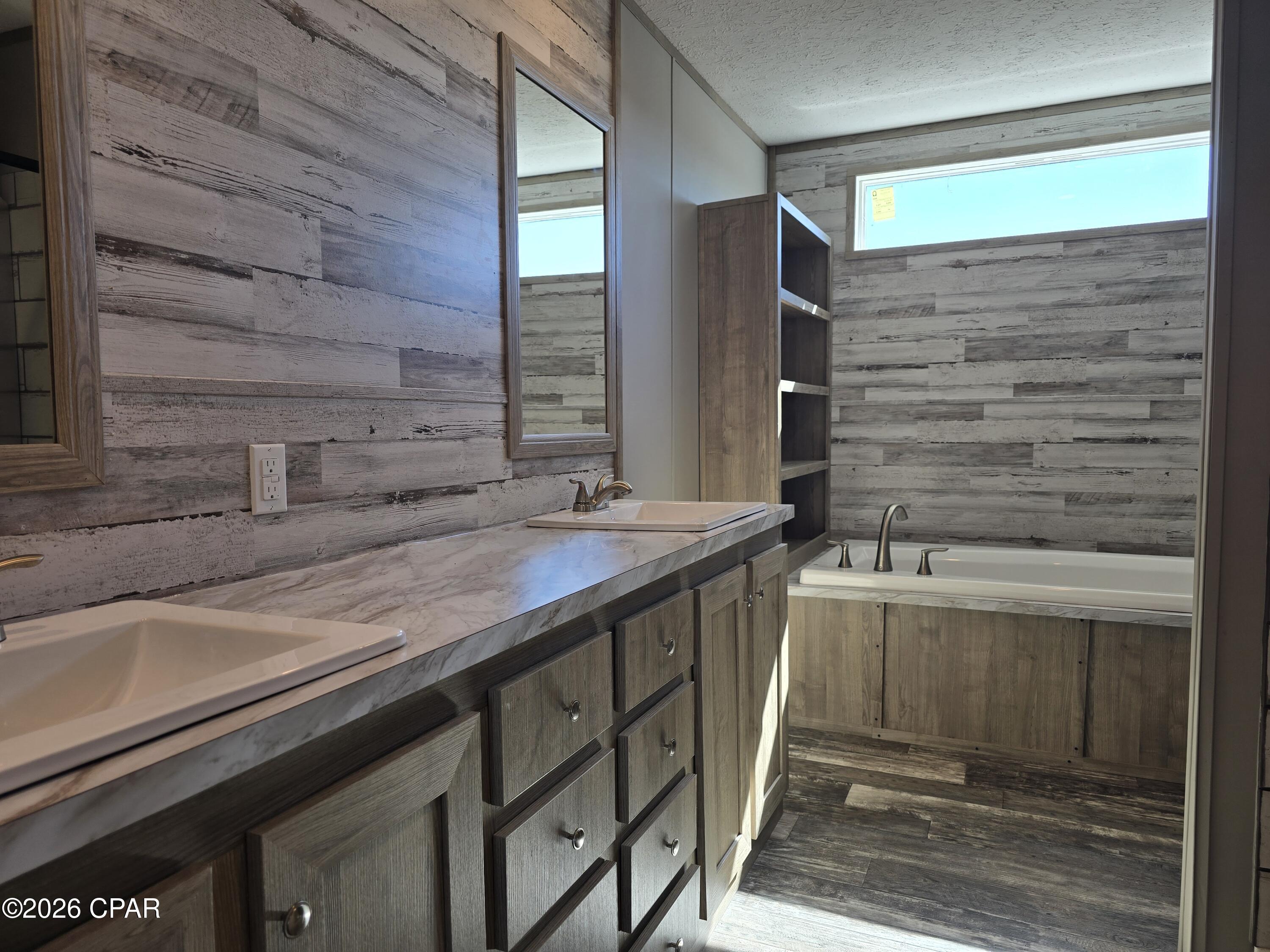 4419 Russ Road Cottondale, FL 32431 - Photo 16 of 32