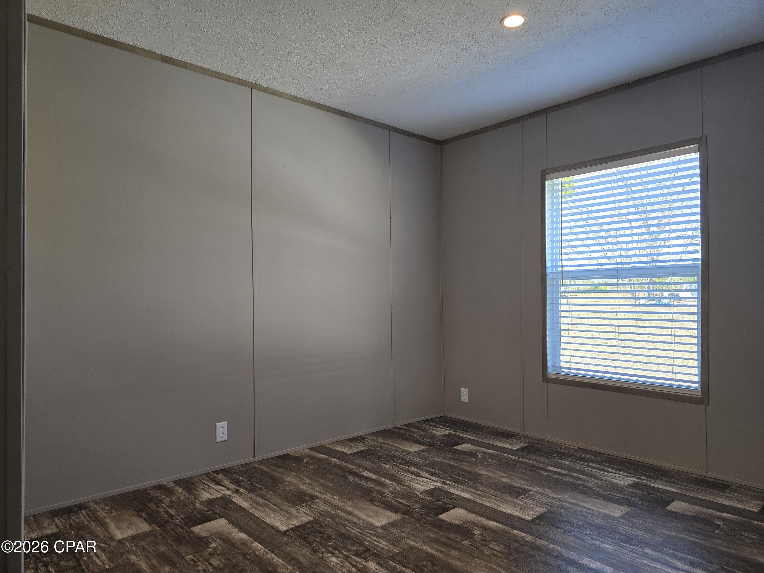 4419 Russ Road Cottondale, FL 32431 - Photo 21 of 32