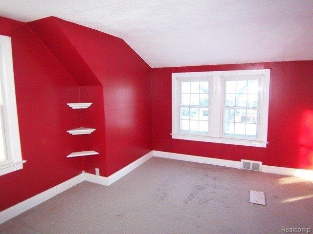 877 Harvard Road Berkley, MI 48072 - Photo 17 of 23 100_1957