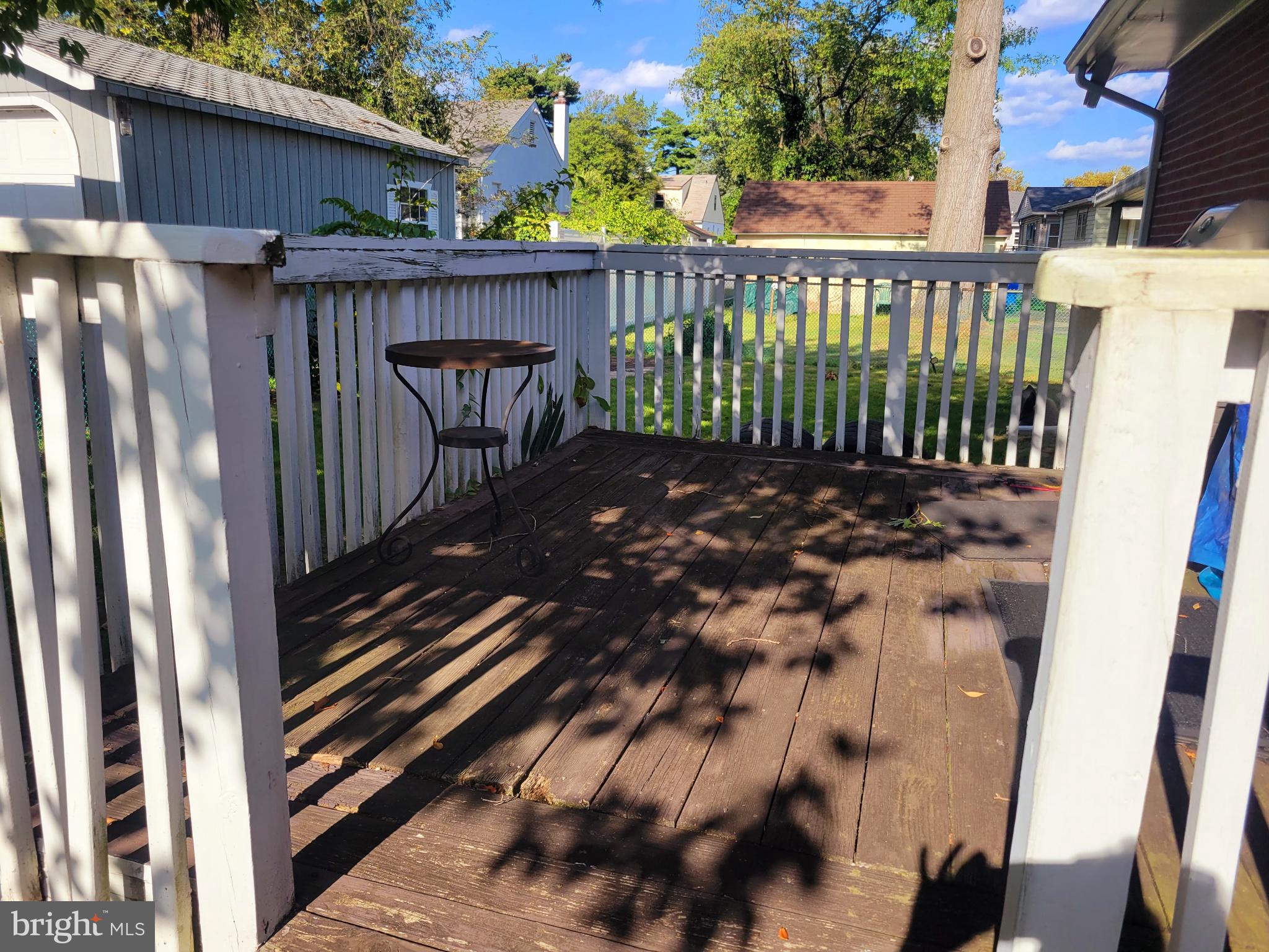525 Front Street Palmyra, NJ 08065 - Photo 14 of 19 Deck