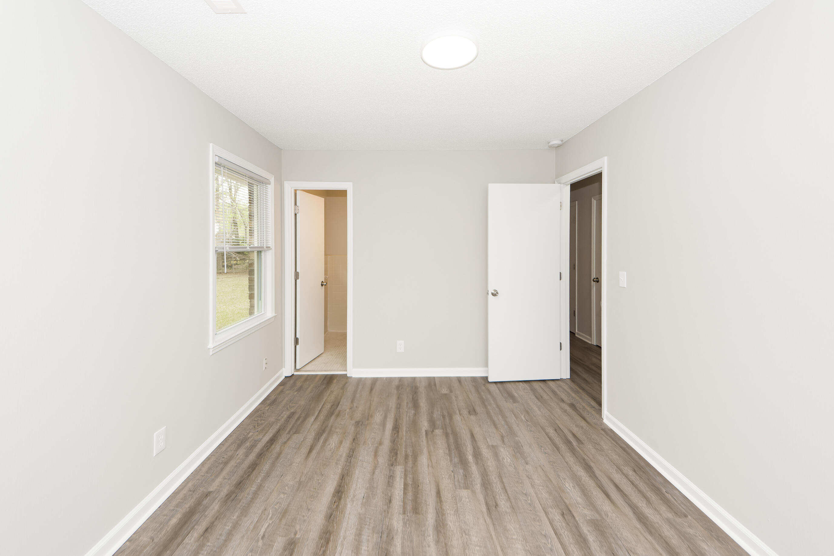 11 Kenilworth Road Goose Creek, SC 29445 - Photo 13 of 32 Primary Bedroom