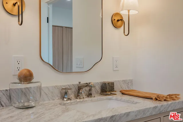 $2,295,000 | 1560 South Calle Palo Fierro, Palm Springs, CA 92264