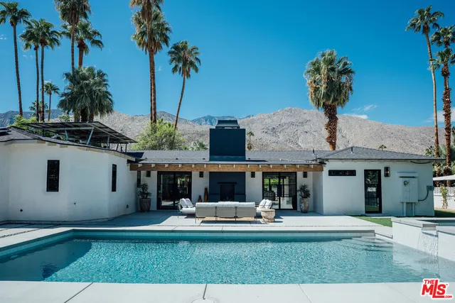 $2,295,000 | 1560 South Calle Palo Fierro, Palm Springs, CA 92264