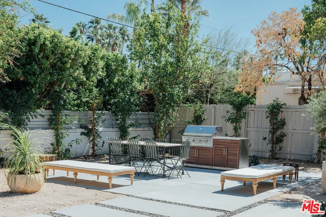 $2,295,000 | 1560 South Calle Palo Fierro, Palm Springs, CA 92264
