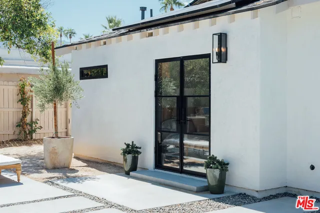$2,295,000 | 1560 South Calle Palo Fierro, Palm Springs, CA 92264