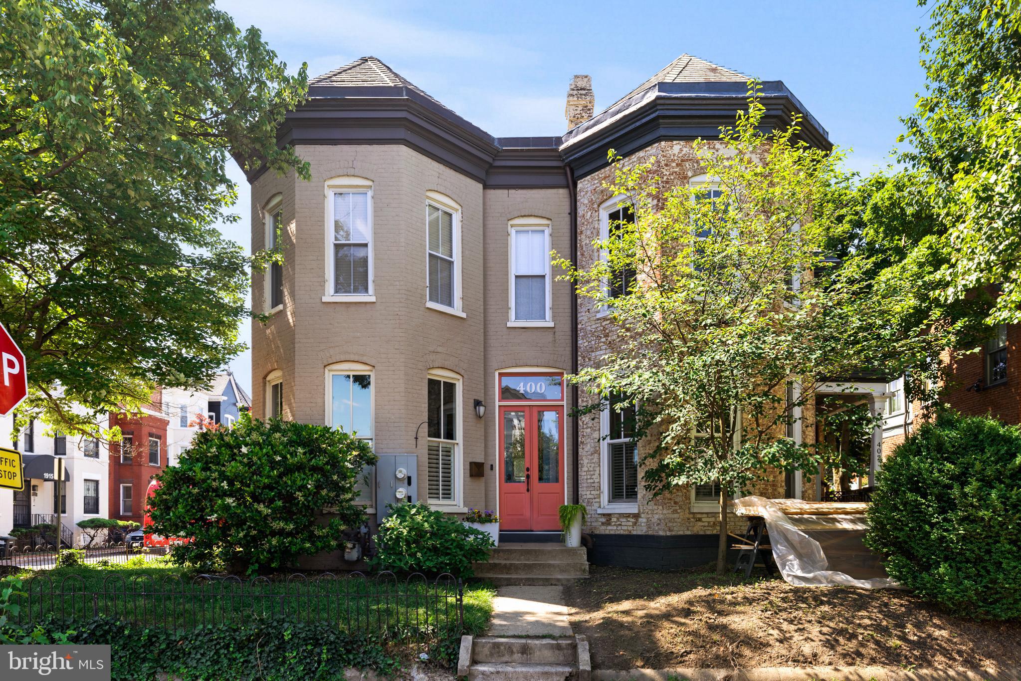 400 U Street Northwest, Unit LL Washington, DC 20001 - Photo 8 of 10 a front view of a house