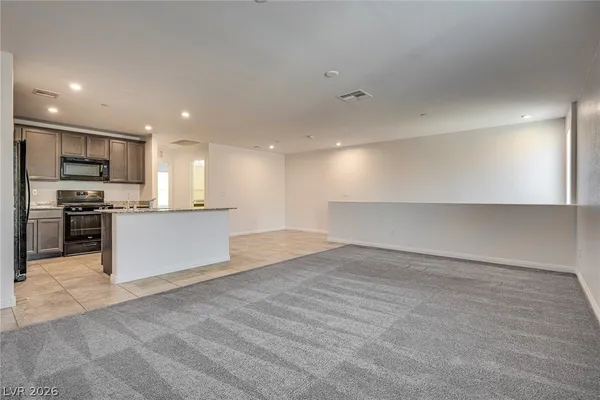 $1,900 | 4611 Dover Straight Street, Las Vegas, NV 89115