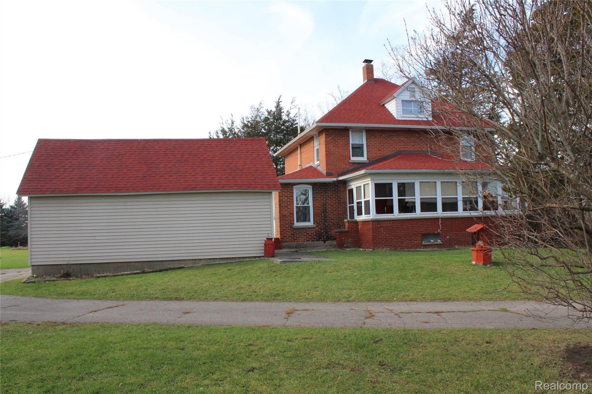 7203 Lahring Road Gaines, MI 48436 - Photo 11 of 42 IMG_5021.JPG