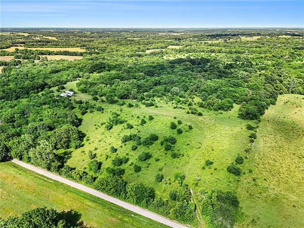 $675,000 | 190th Street, Kidder, MO 64649