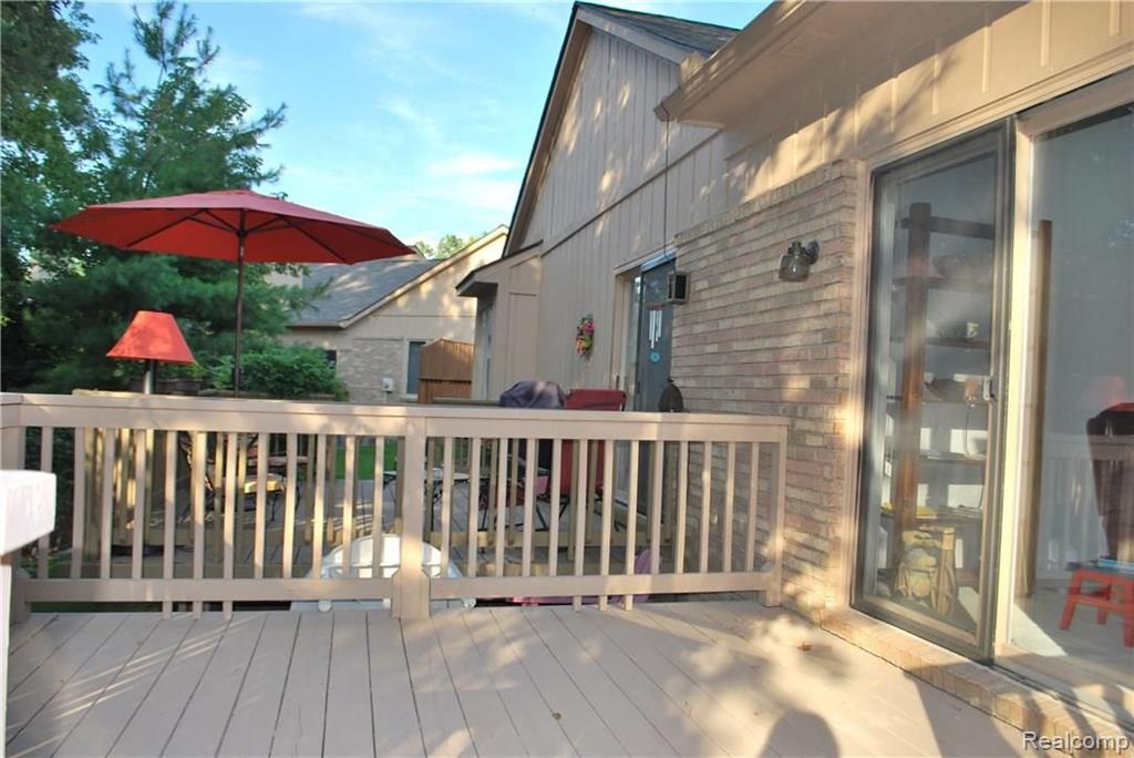 21630 River Ridge, Unit 202 Farmington, MI 48335 - Photo 29 of 35