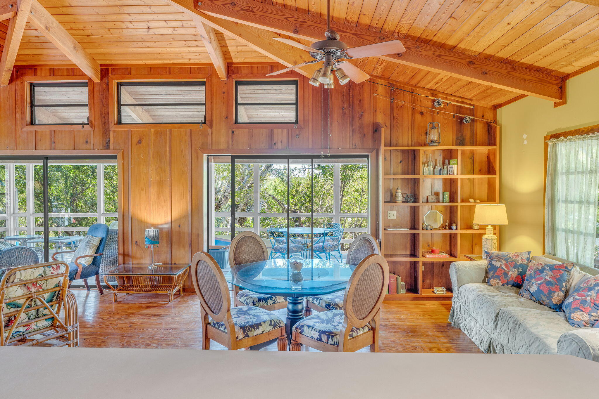 708 North Lake Drive Key Largo, FL 33037 - Photo 20 of 40 a living room with furniture and a window