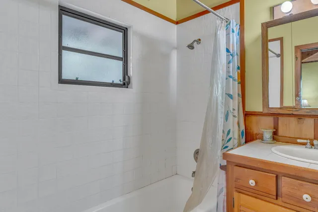 $650,000 | 708 North Lake Drive, Key Largo, FL 33037