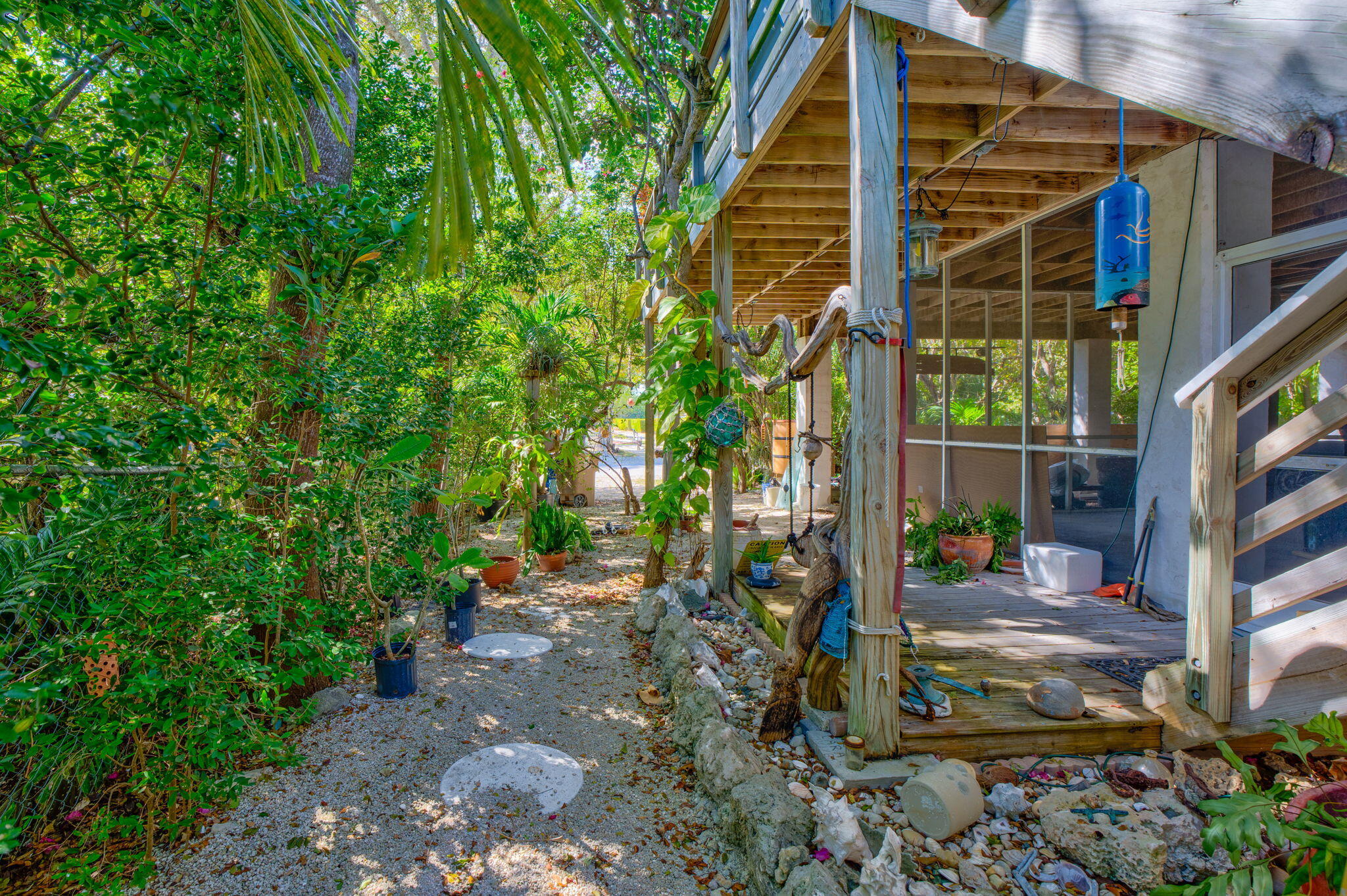 708 North Lake Drive Key Largo, FL 33037 - Photo 24 of 40 708-N-Lake-Dr-Key-Largo-side-yard