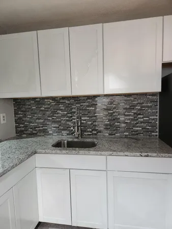 $1,695 | 2606 Garden Drive South, Unit 304, Lake Worth Beach, FL 33461