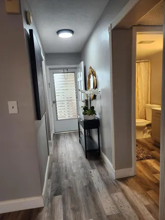 $1,695 | 2606 Garden Drive South, Unit 304, Lake Worth Beach, FL 33461