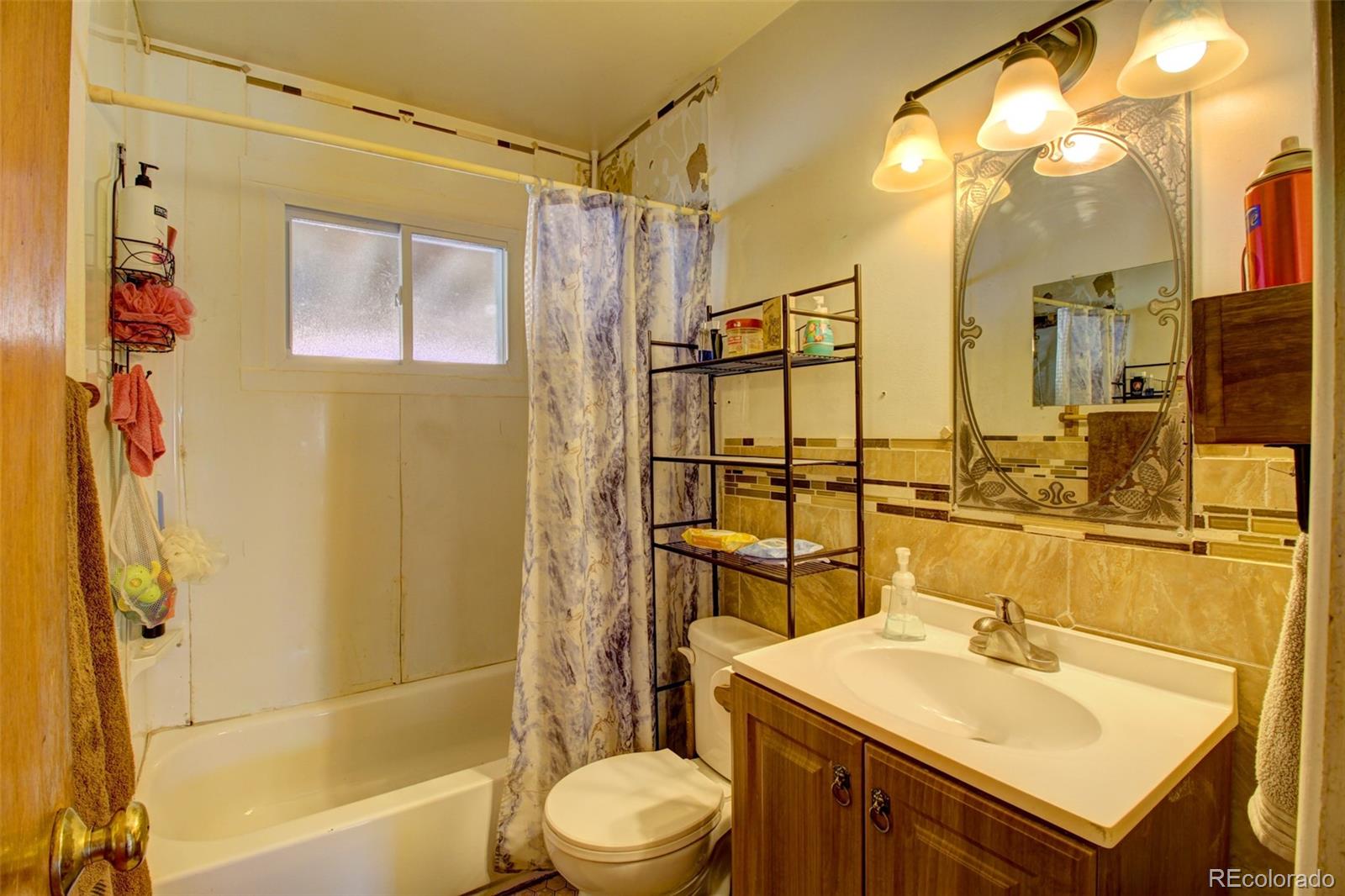 6960 Ruth Way Denver, CO 80221 - Photo 8 of 18 Gallery Image 8