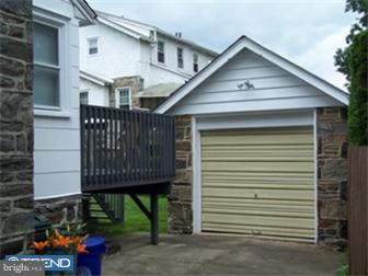 28 Meadowbrook Road Havertown, PA 19083 - Photo 12 of 12 Garage