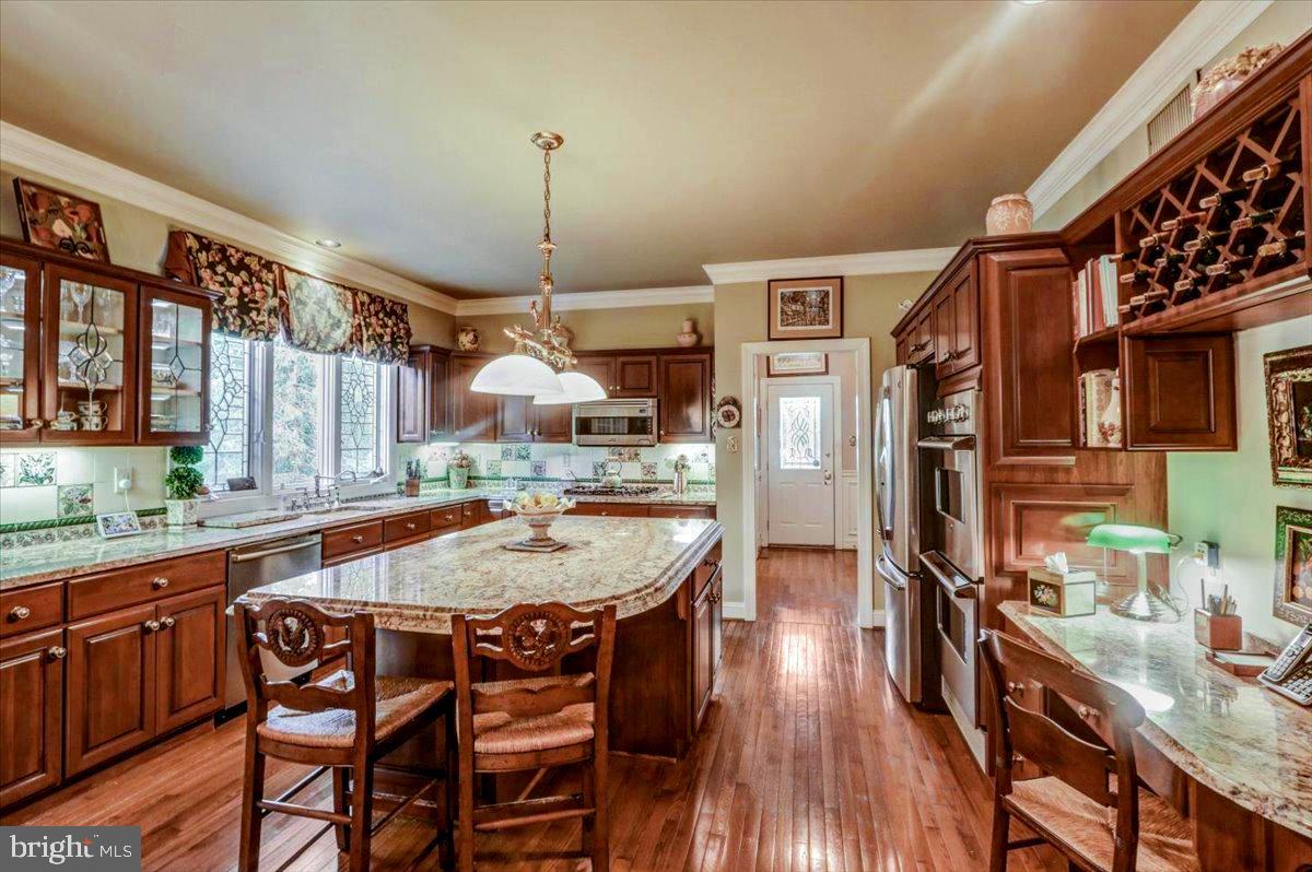 792 Mancill Road Wayne, PA 19087 - Photo 14 of 65