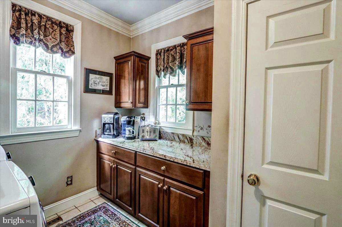 792 Mancill Road Wayne, PA 19087 - Photo 15 of 65