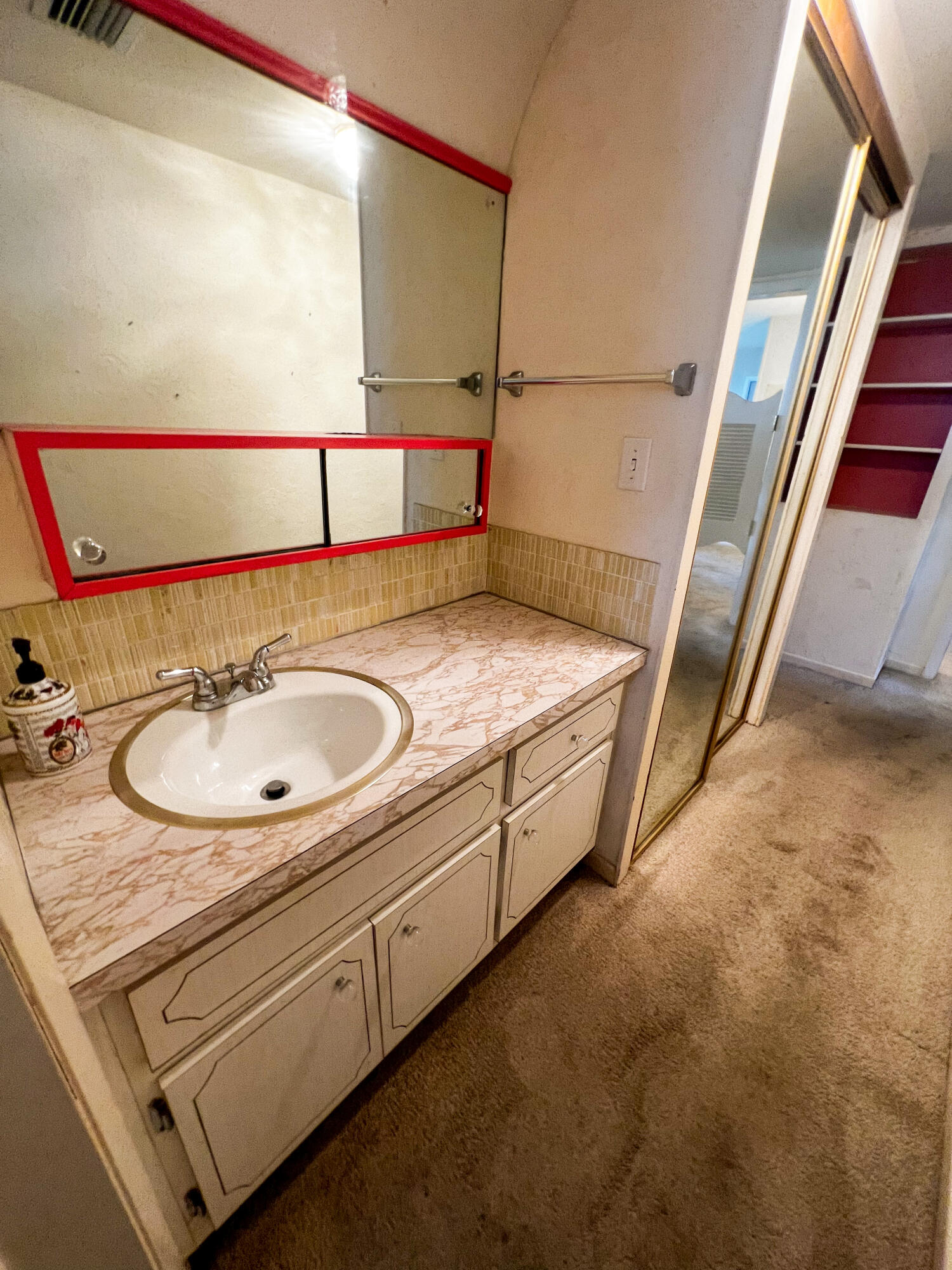 30 Southeast 13th Street, Unit B8 Boca Raton, FL 33432 - Photo 10 of 12 IMG_3757