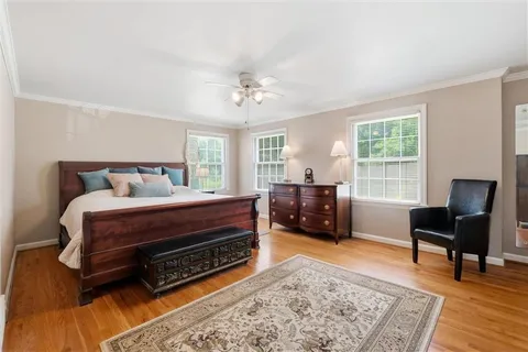 $589,000 | 1204 West 69th Street, Kansas City, MO 64113