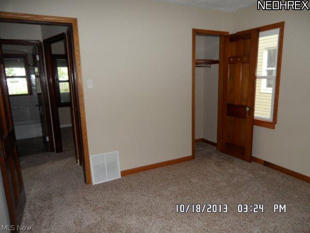 12807 Grannis Road Cleveland, OH 44125 - Photo 5 of 9 Gallery Image 5