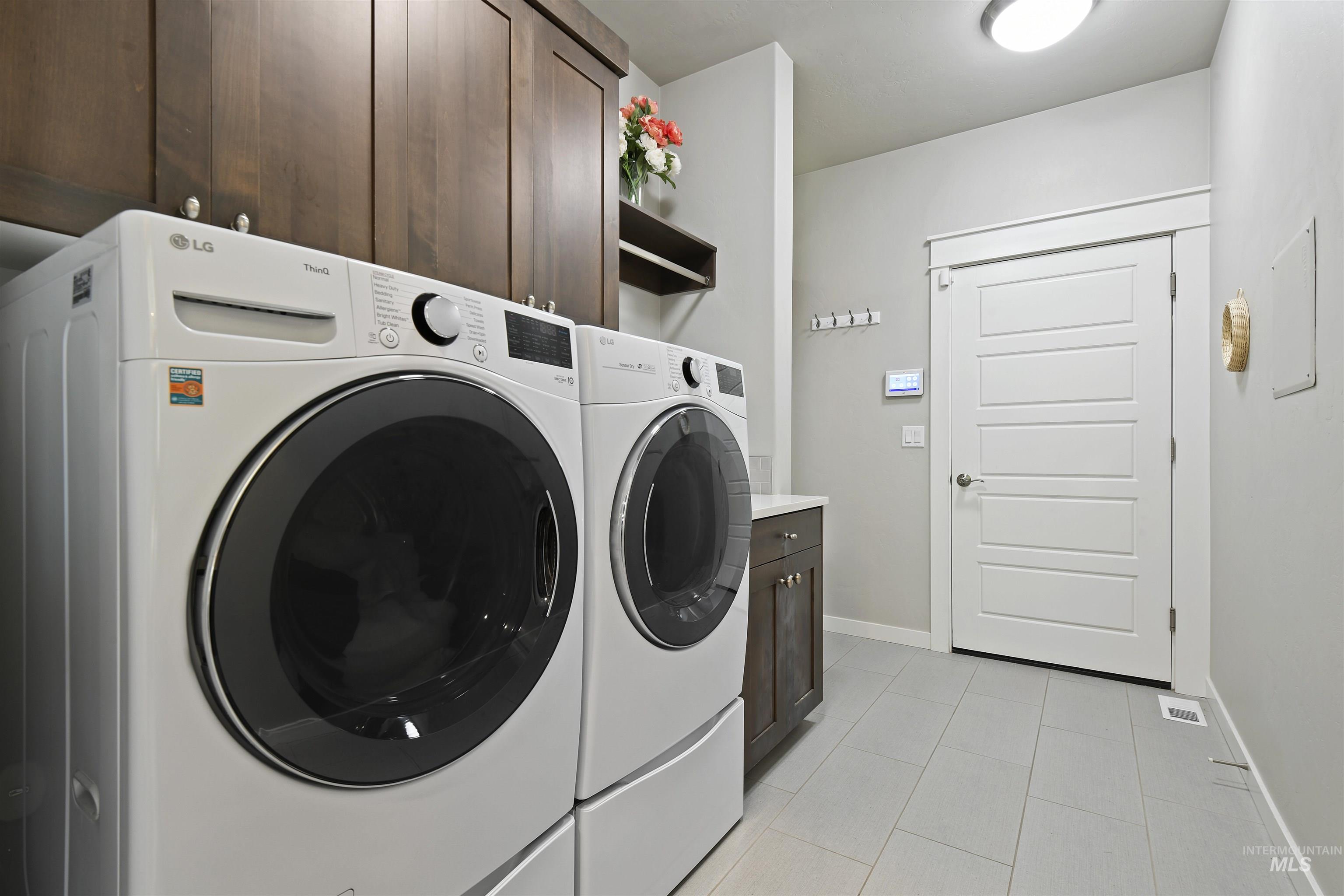 6164 North Winward Lane Meridian, ID 83646 - Photo 16 of 29